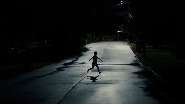 'Weapons' teaser probes into a string of eerie disappearances